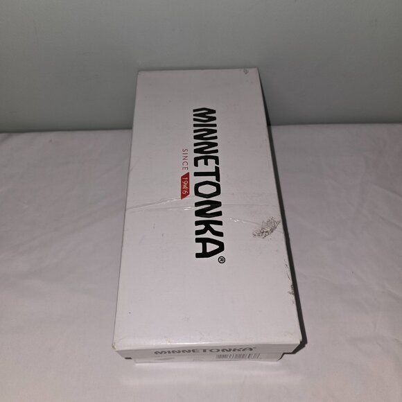 Minnetonka Cally Slippers in Stone, Women's 10M, New in Box - Picture 9 of 9